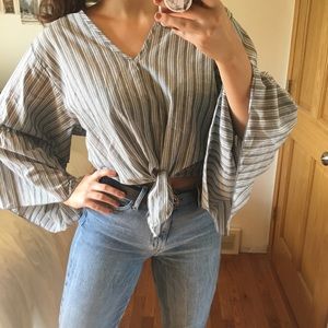 Wide-Sleeve Tie Top